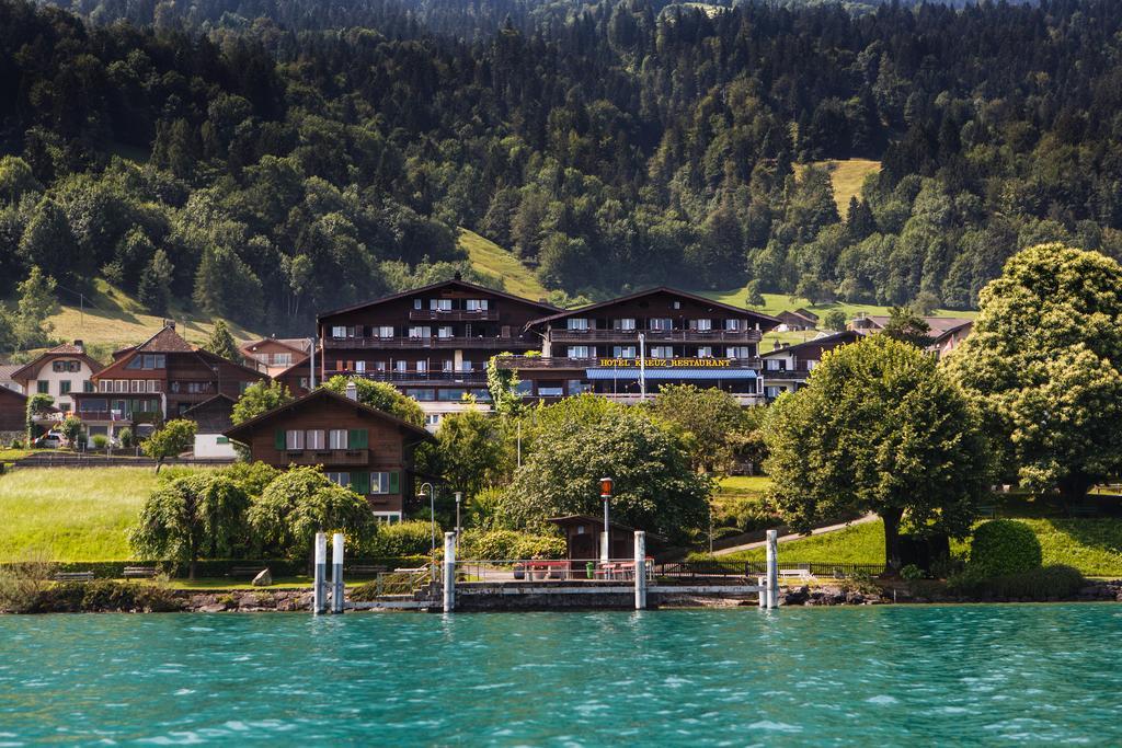 Hotel Kreuz Leissigen ภายนอก รูปภาพ